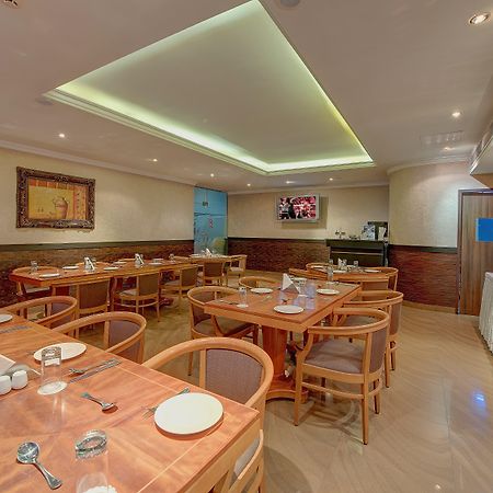 Palm Beach Hotel Dubai Restaurant photo
