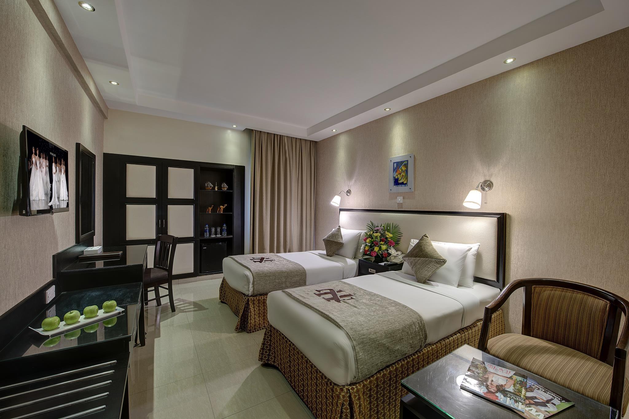 Palm Beach Hotel Dubai Exterior photo